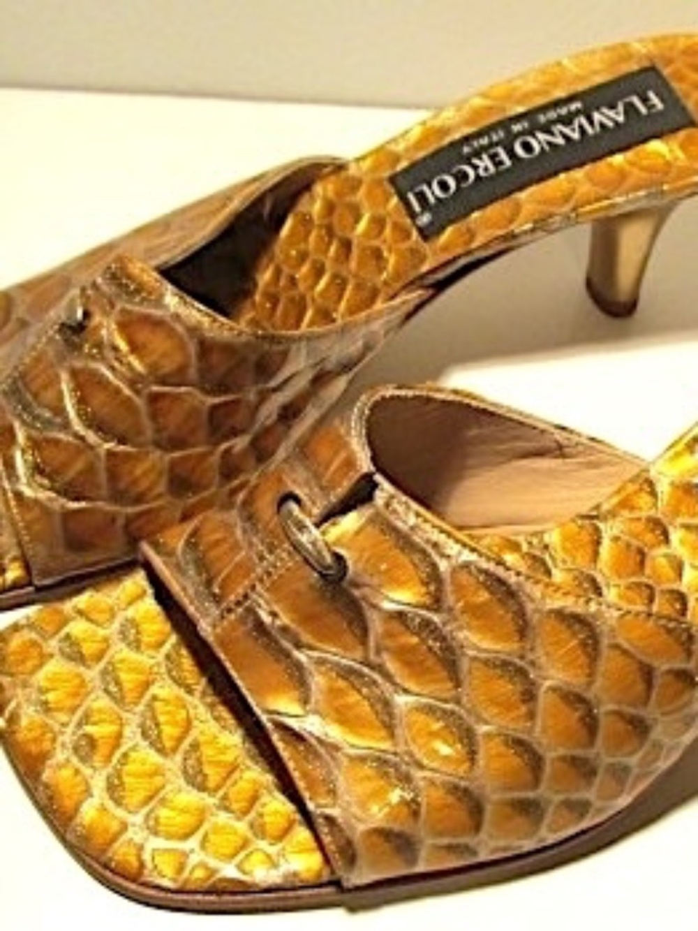 NWOT Gold Italian Leather Sandals, Size EU36